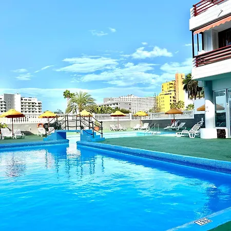 Isla_feliz * Playa de las Americas (Tenerife)